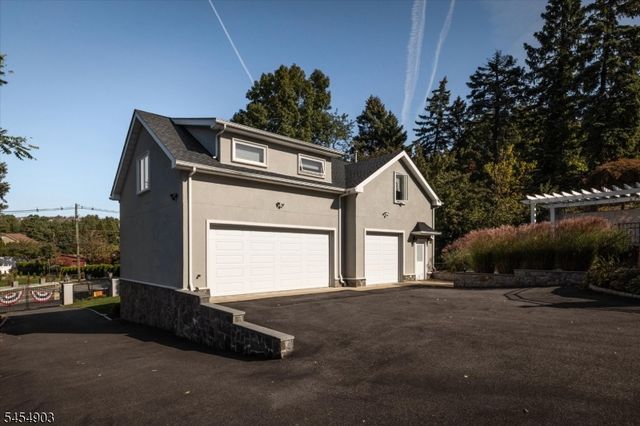 751 Rifle Camp Rd, Woodland Park, NJ 07424