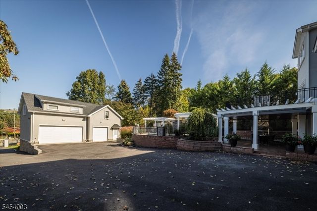 751 Rifle Camp Rd, Woodland Park, NJ 07424