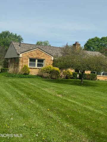 3760 Heatherdowns Boulevard, Toledo, OH 43614