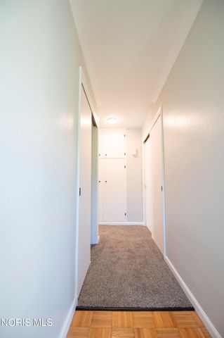3760 Heatherdowns Boulevard, Toledo, OH 43614