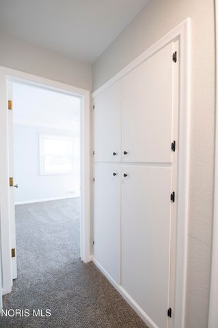 3760 Heatherdowns Boulevard, Toledo, OH 43614