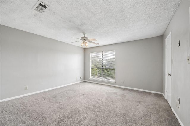 30 Lakewood Lane 30, Seabrook, TX 77586