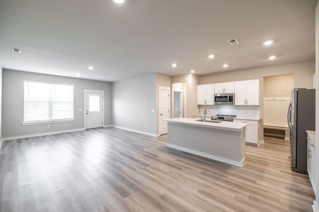 3107 Lamond Dr, Gallatin, TN 37066