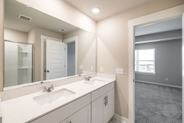 3107 Lamond Dr, Gallatin, TN 37066