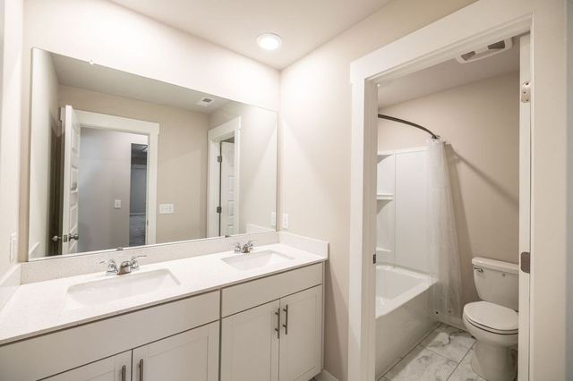 3107 Lamond Dr, Gallatin, TN 37066