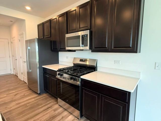 25706 W Wakefield Drive, Plainfield, IL 60544