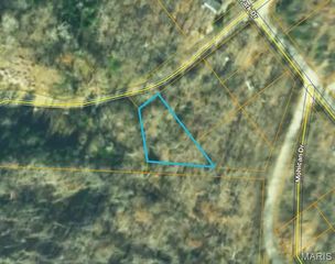 9482 James Drive, French Village, MO 63036