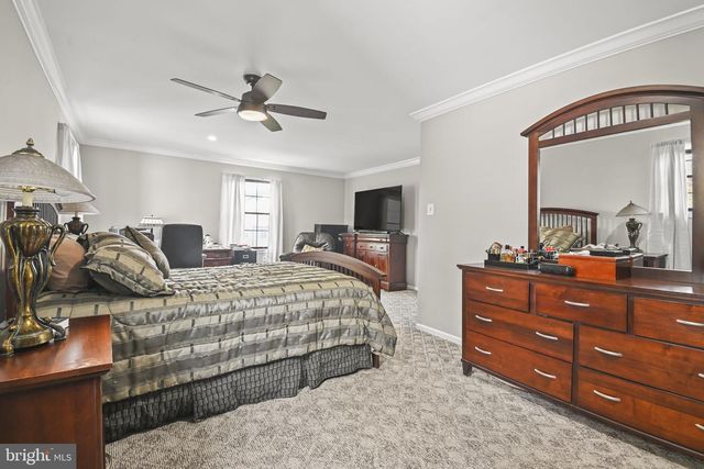7 BEVERLY CT, Robbinsville, NJ 08691