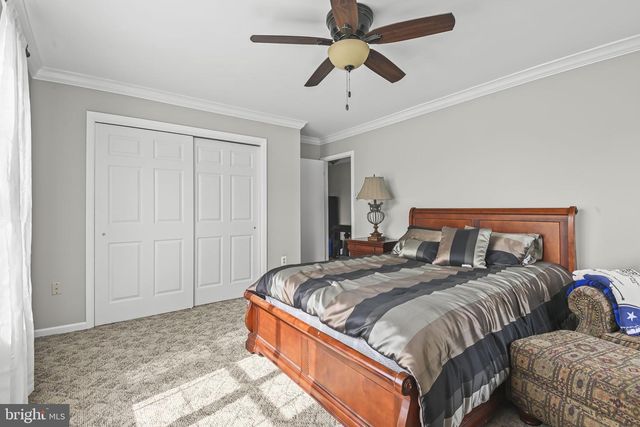 7 BEVERLY CT, Robbinsville, NJ 08691