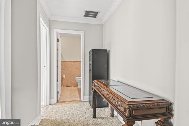 7 BEVERLY CT, Robbinsville, NJ 08691