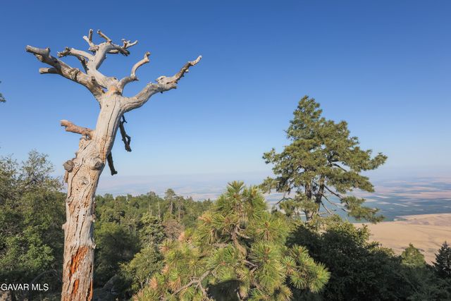 27001 Medicine Bow Court, Tehachapi, CA 93561