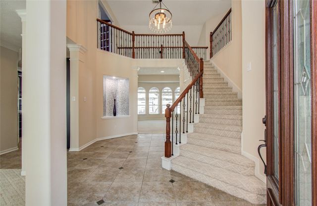 1230 Blue Leaf Drive, Richmond, TX 77469