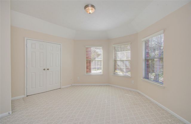 1230 Blue Leaf Drive, Richmond, TX 77469