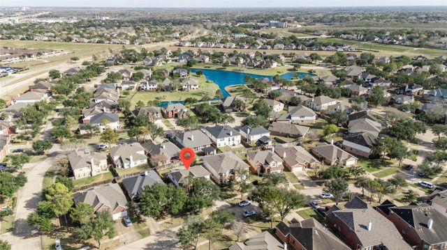 1230 Blue Leaf Drive, Richmond, TX 77469