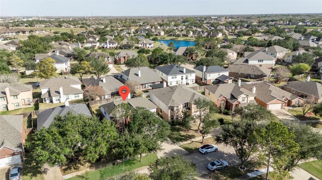 1230 Blue Leaf Drive, Richmond, TX 77469