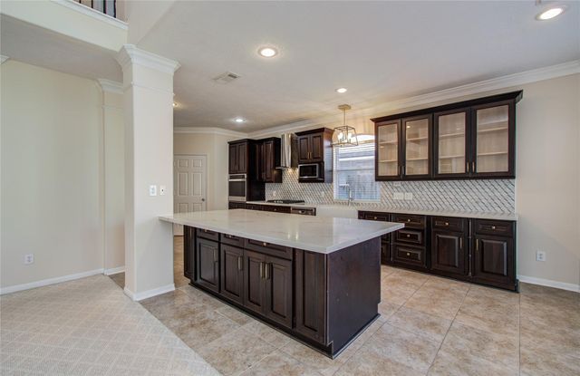 1230 Blue Leaf Drive, Richmond, TX 77469