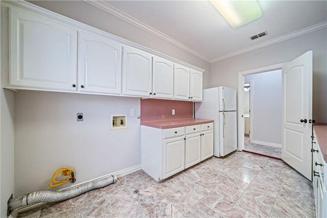 5910 Oso Pkwy, Corpus Christi, TX 78414
