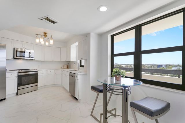 19800 Sandpointe Bay Drive 708, Tequesta, FL 33469
