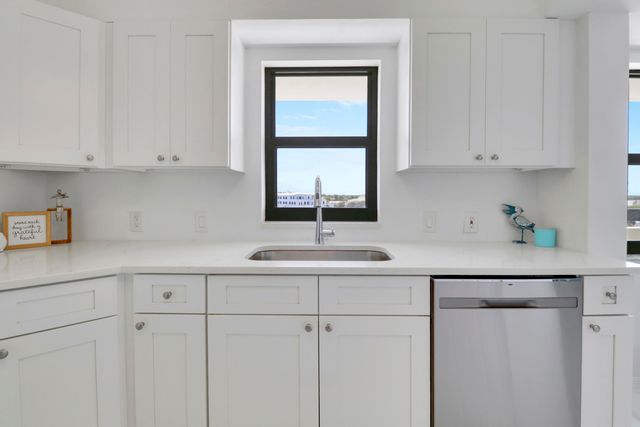 19800 Sandpointe Bay Drive 708, Tequesta, FL 33469