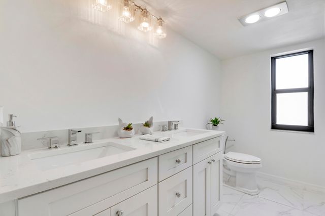 19800 Sandpointe Bay Drive 708, Tequesta, FL 33469