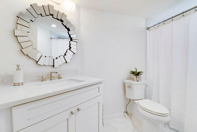 19800 Sandpointe Bay Drive 708, Tequesta, FL 33469