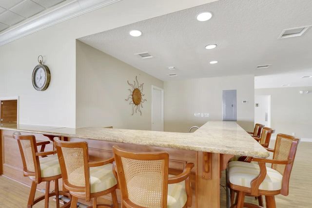 19800 Sandpointe Bay Drive 708, Tequesta, FL 33469