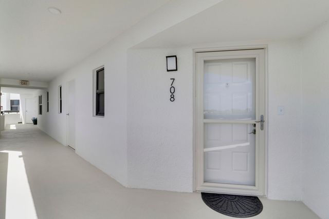 19800 Sandpointe Bay Drive 708, Tequesta, FL 33469