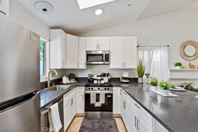 13966 Green Vista, Fontana, CA 92337