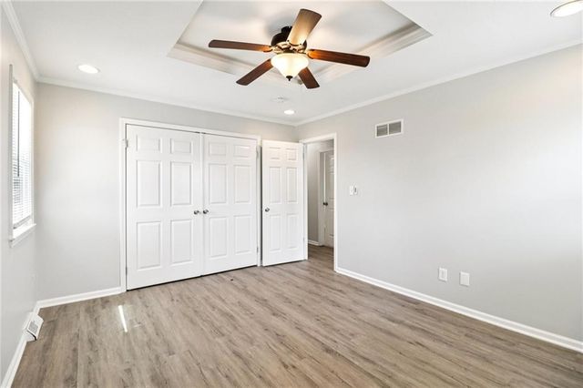 809 Mulberry Street, Lee's Summit, MO 64086