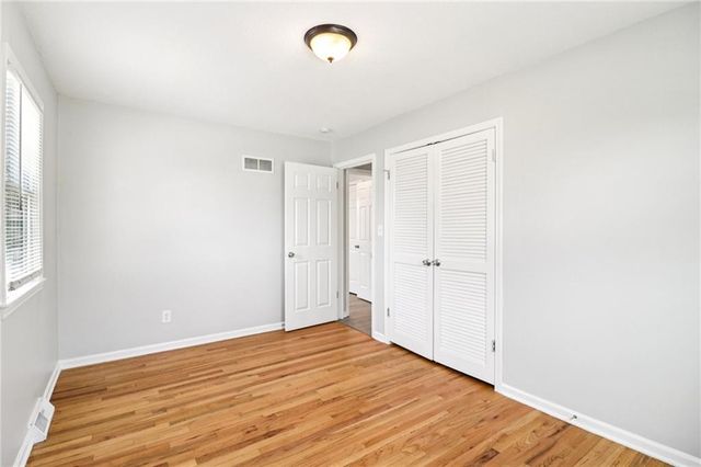 809 Mulberry Street, Lee's Summit, MO 64086