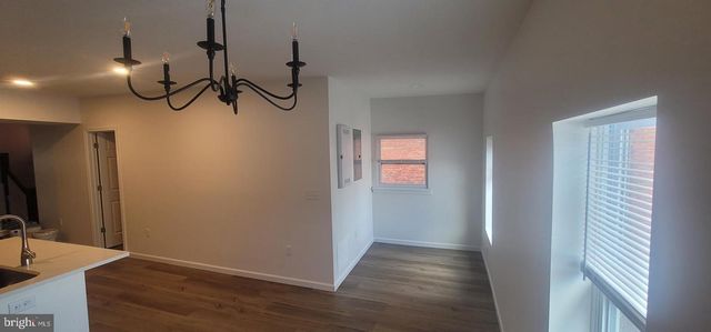 34 W MAIN ST, Mechanicsburg, PA 17055