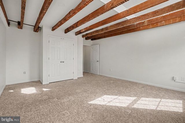 34 W MAIN ST, Mechanicsburg, PA 17055