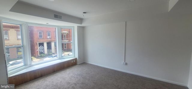 34 W MAIN ST, Mechanicsburg, PA 17055