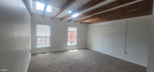 34 W MAIN ST, Mechanicsburg, PA 17055