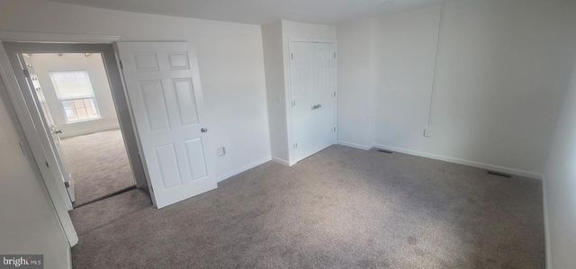 34 W MAIN ST, Mechanicsburg, PA 17055