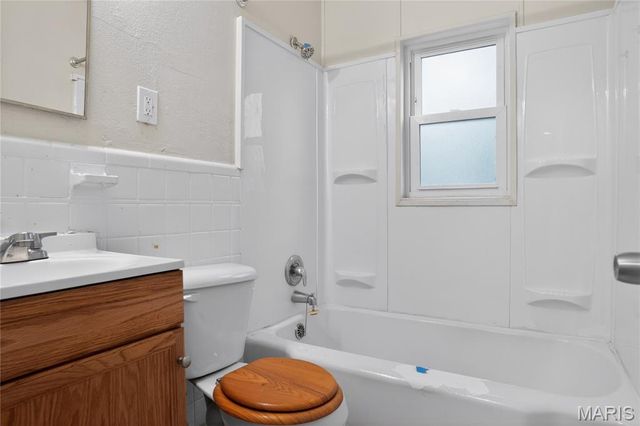 10080 Coburg Lands Drive, St Louis, MO 63137
