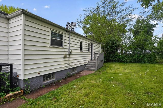 10080 Coburg Lands Drive, St Louis, MO 63137