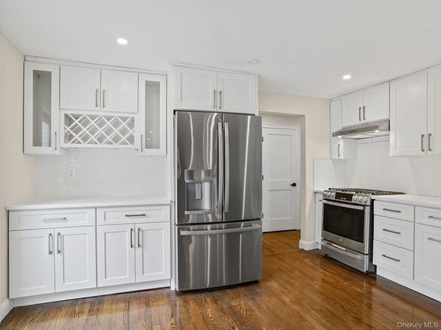 65 Hickory Lane, Bedford, NY 10506