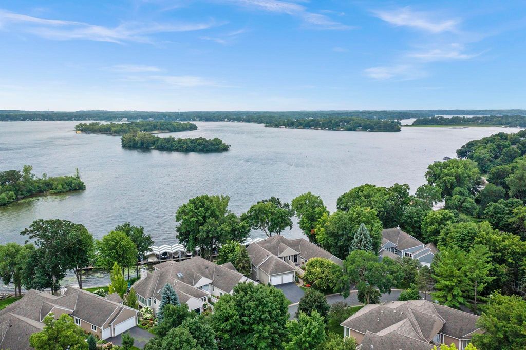 2998 Pelican Point Circle, Mound, MN 55364