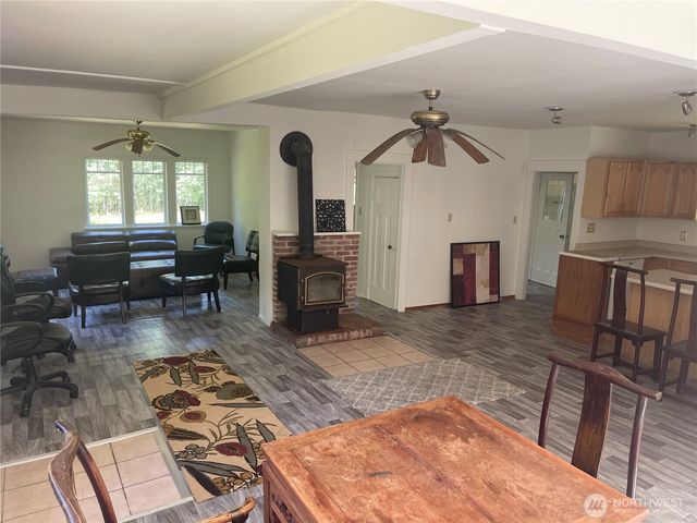 20410 SE 8th Street, Sammamish, WA 98074