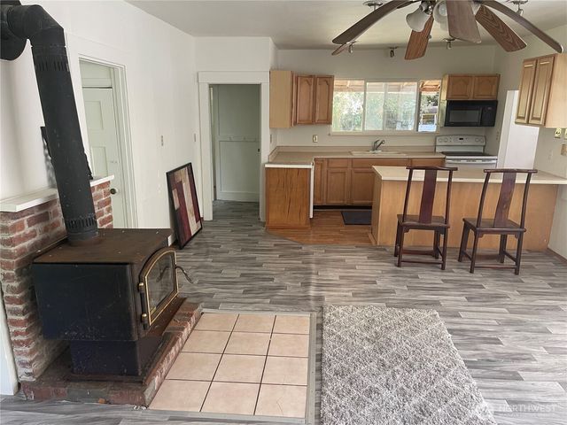 20410 SE 8th Street, Sammamish, WA 98074