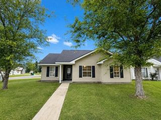 108 Mary St, Gray, LA 70359