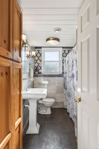 9980 Orleans Lane N, Maple Grove, MN 55369