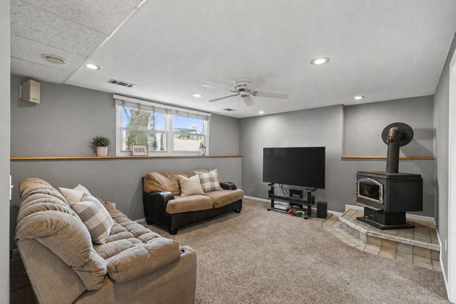 9980 Orleans Lane N, Maple Grove, MN 55369