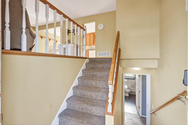 9980 Orleans Lane N, Maple Grove, MN 55369