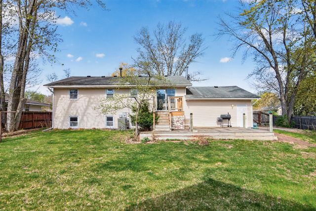 9980 Orleans Lane N, Maple Grove, MN 55369