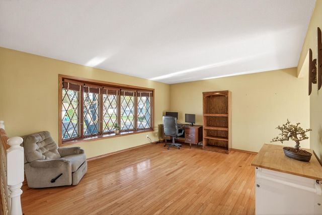 9980 Orleans Lane N, Maple Grove, MN 55369