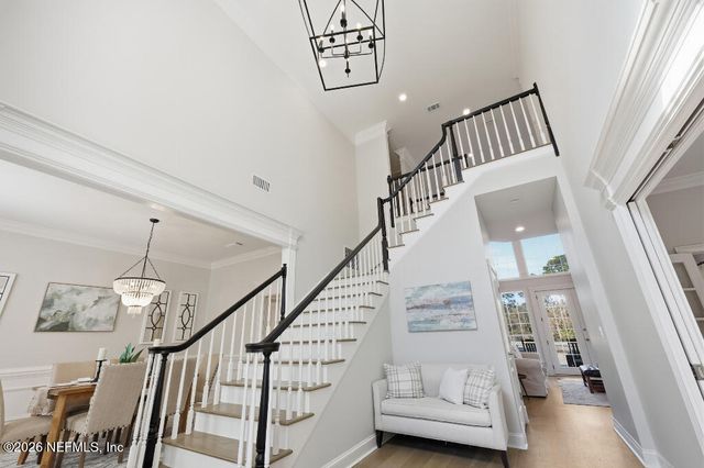 7956 HOLLYRIDGE Road, Jacksonville, FL 32256