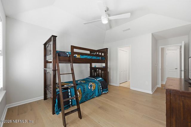 7956 HOLLYRIDGE Road, Jacksonville, FL 32256