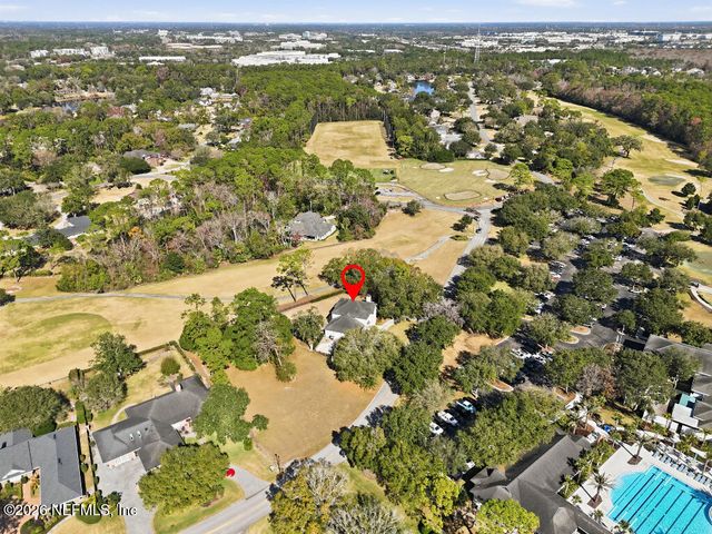 7956 HOLLYRIDGE Road, Jacksonville, FL 32256